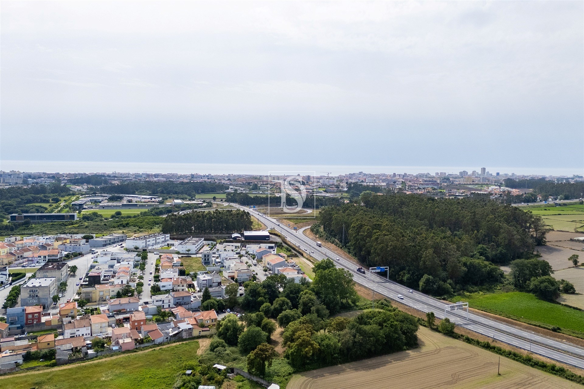 Terreno Para Constru��o  Para Venda em Vila do Conde
