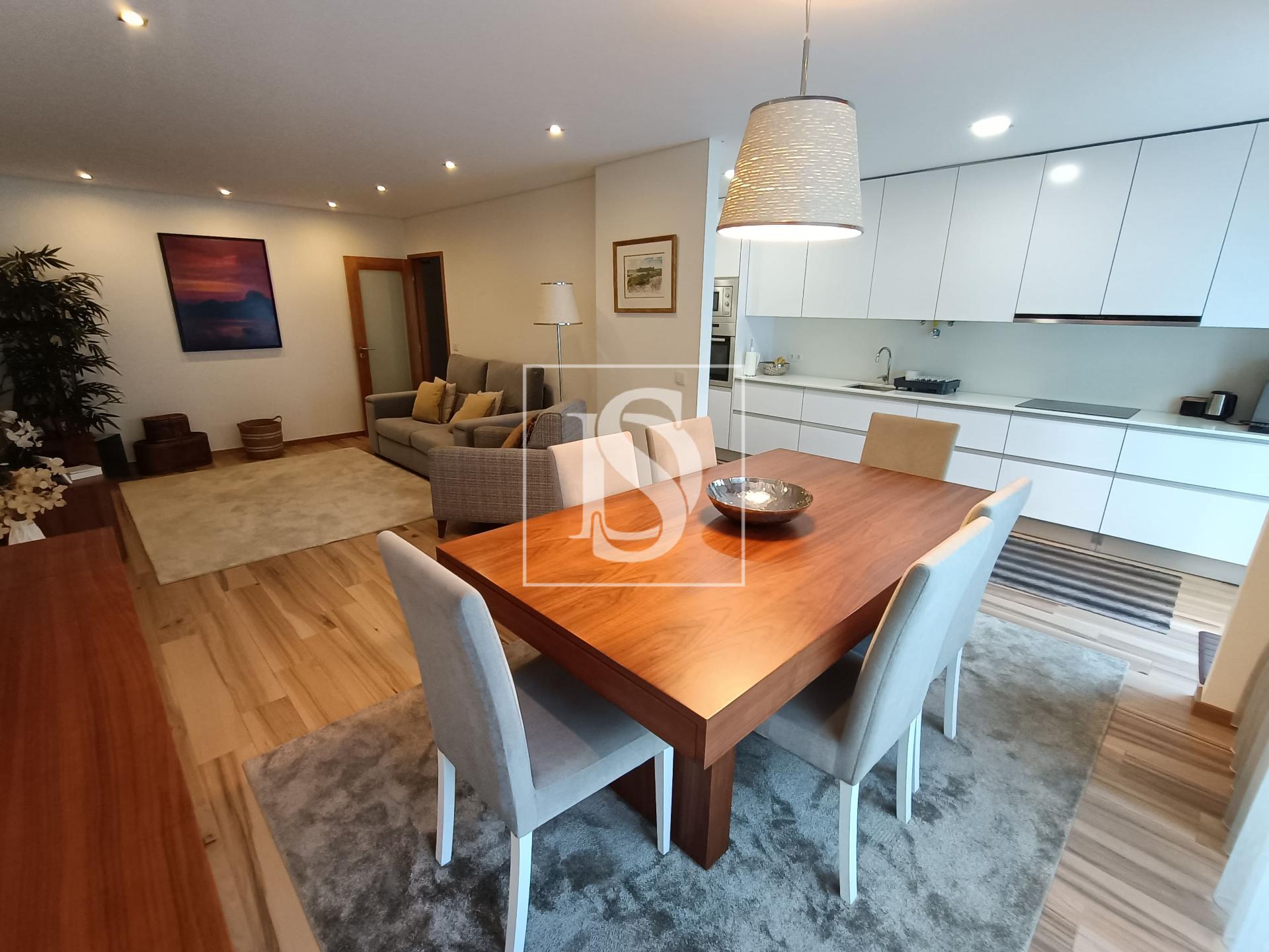 Moradia em Banda T3+1