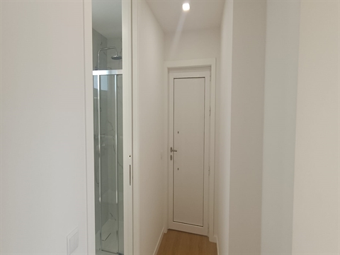 Moradia em Banda T2+1