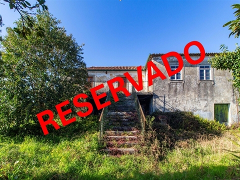 Moradia para Restaurar T5