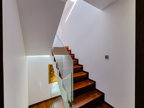 Moradia de Luxo, T4, com piscina e vista mar, em Esposende
