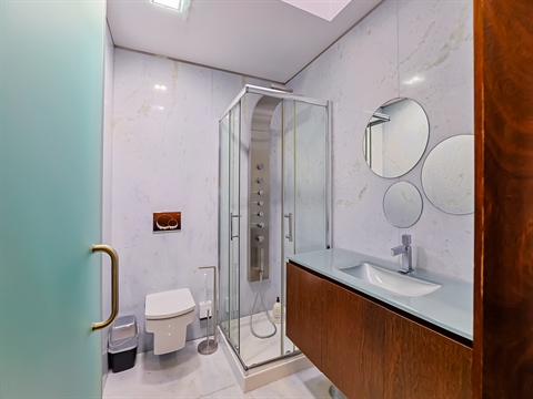 Moradia de Luxo, T4, com piscina e vista mar, em Esposende