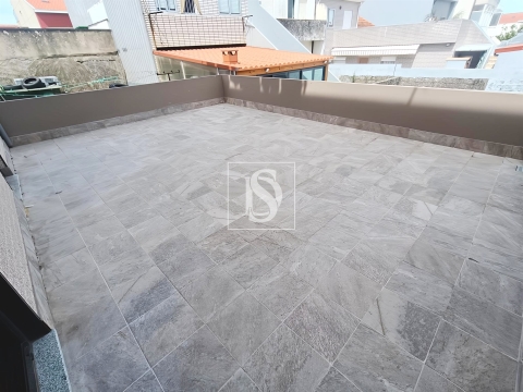 Apartamento T2, Totalmente Renovado, em Vila do Conde