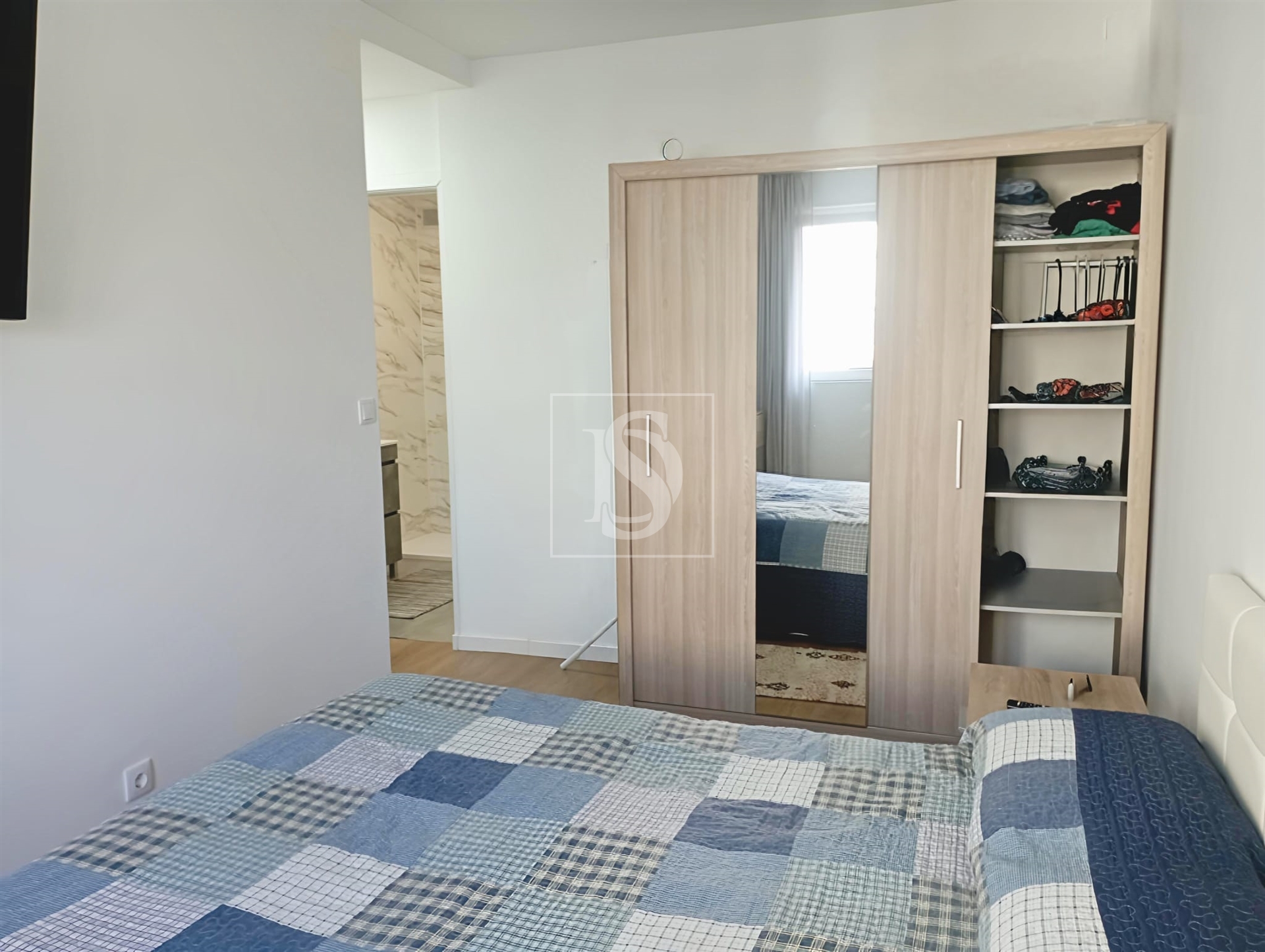 Apartamento T3, renovado, em Matosinhos