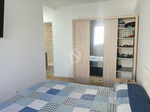 Apartamento T3, renovado, em Matosinhos