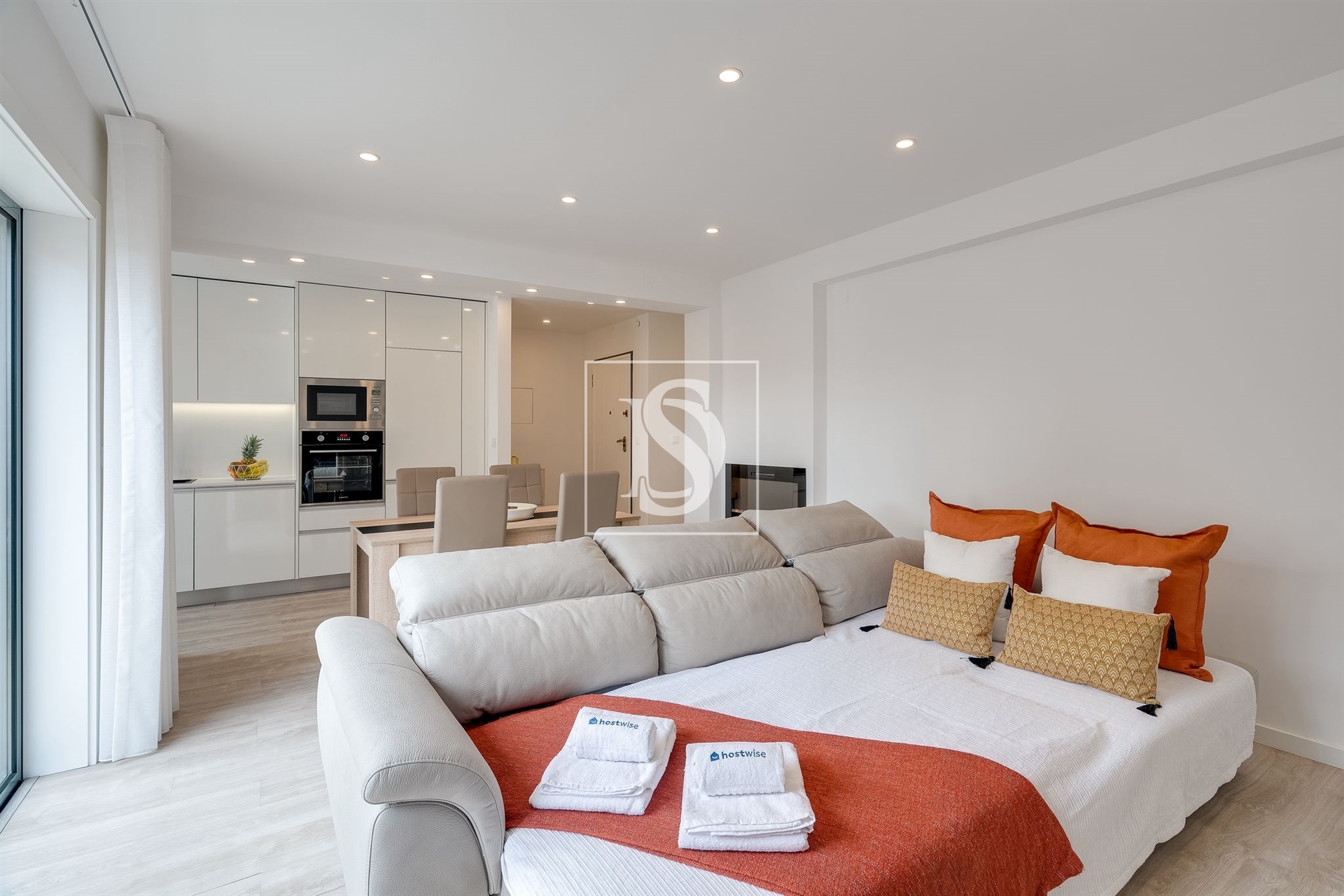 Apartamento T1, Totalmente Renovado, em Aver-o-Mar