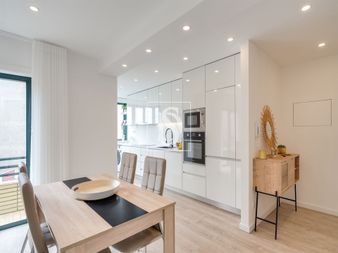 Apartamento T1, Totalmente Renovado, em Aver-o-Mar