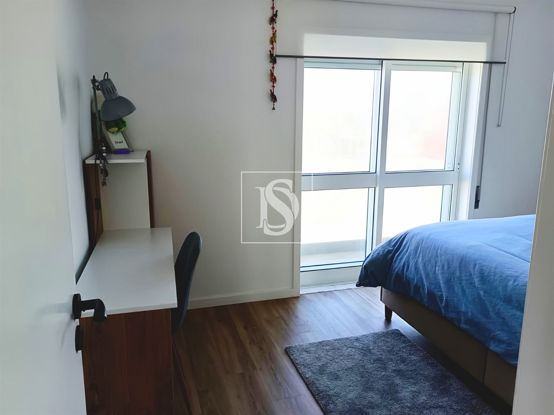 Andar Moradia, T2,Totalmente Renovado, c/ vista mar, em Lavra