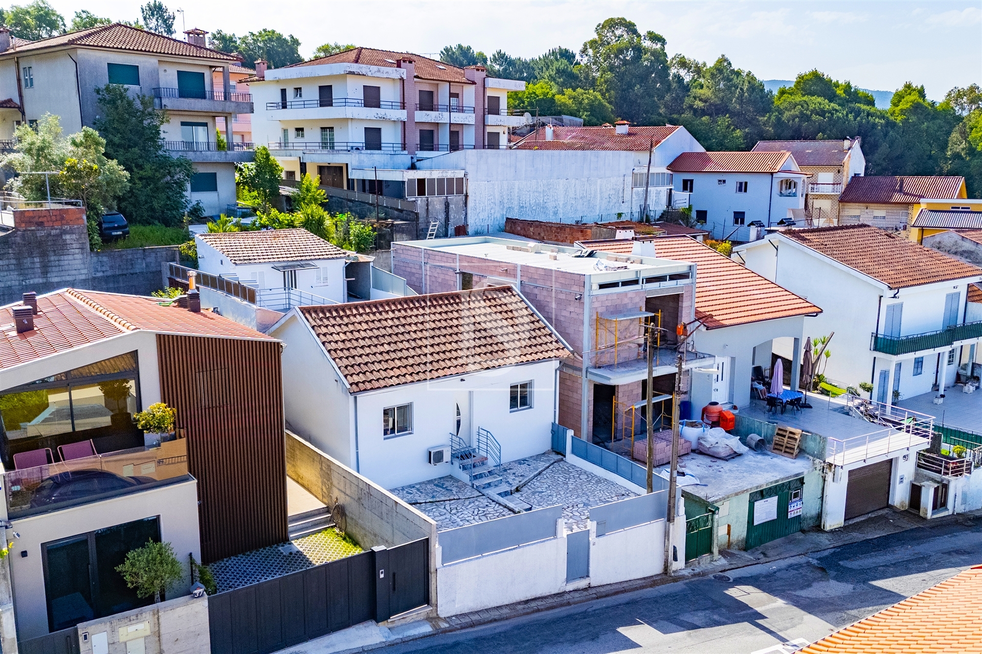 Moradia T3, remodelada, em São Vítor, Braga