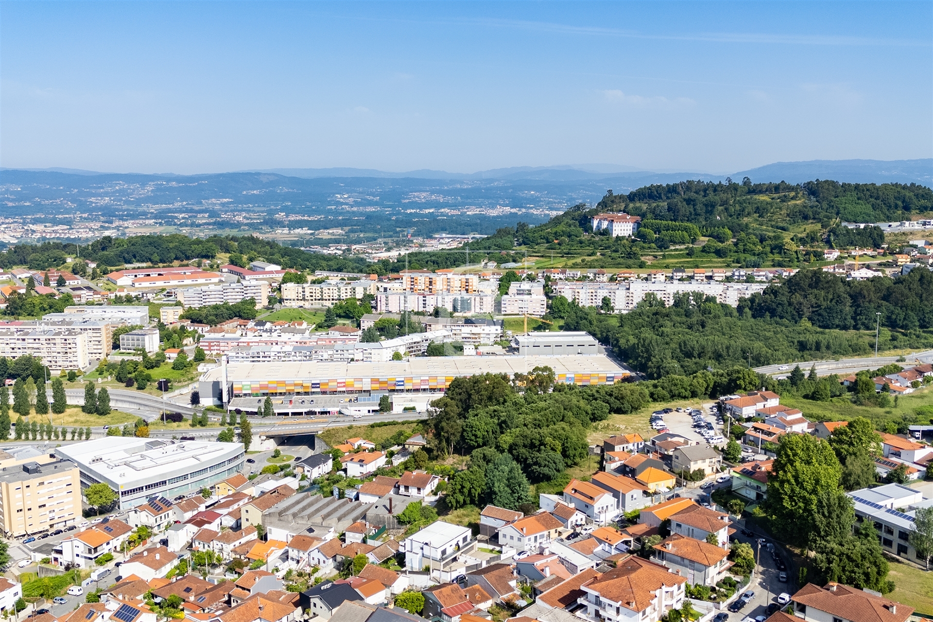 Moradia T3, remodelada, em São Vítor, Braga