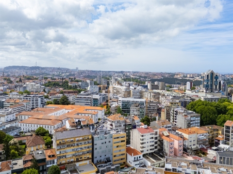 Apartamento T0 Novo Mobilado | Boavista, Porto