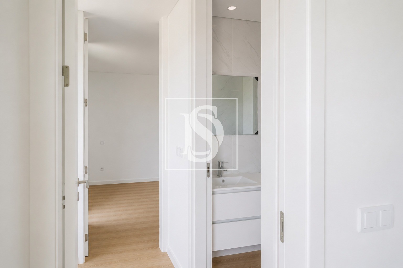 Apartamento T1, Novo, em fase final de acabamentos — Barcelos
