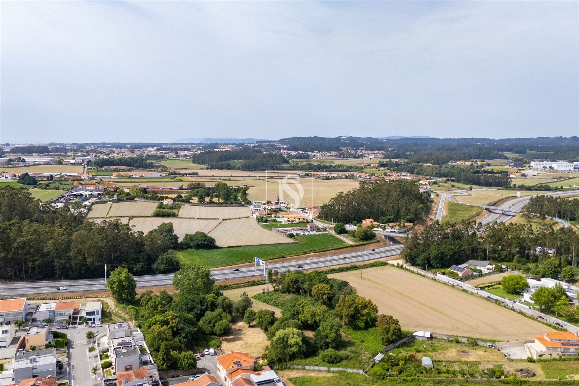 Terreno para construção com 1.900 m² em Touguinha – Excelente oportunidade de investimento