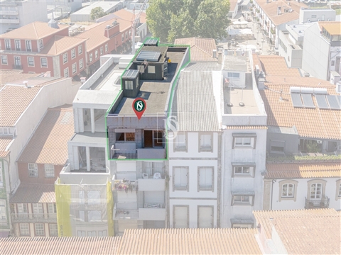 Apartamento T3 na Rua Direita, no coração de Barcelos