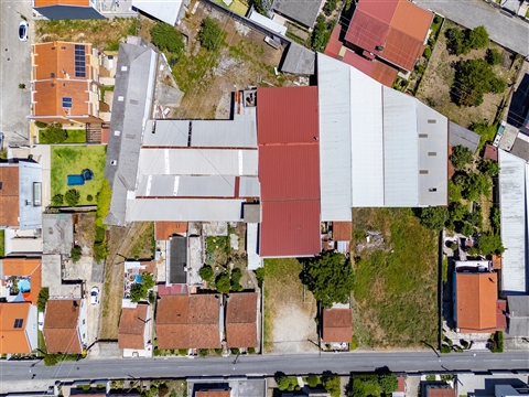 Conjunto de Pavilhões Industriais para Reabilitação | Parada de Tibães – Braga