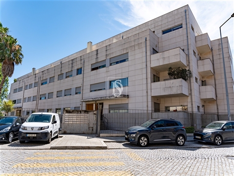 Apartamento T2+1 em Condomínio Fechado | Senhora da Hora, Matosinhos